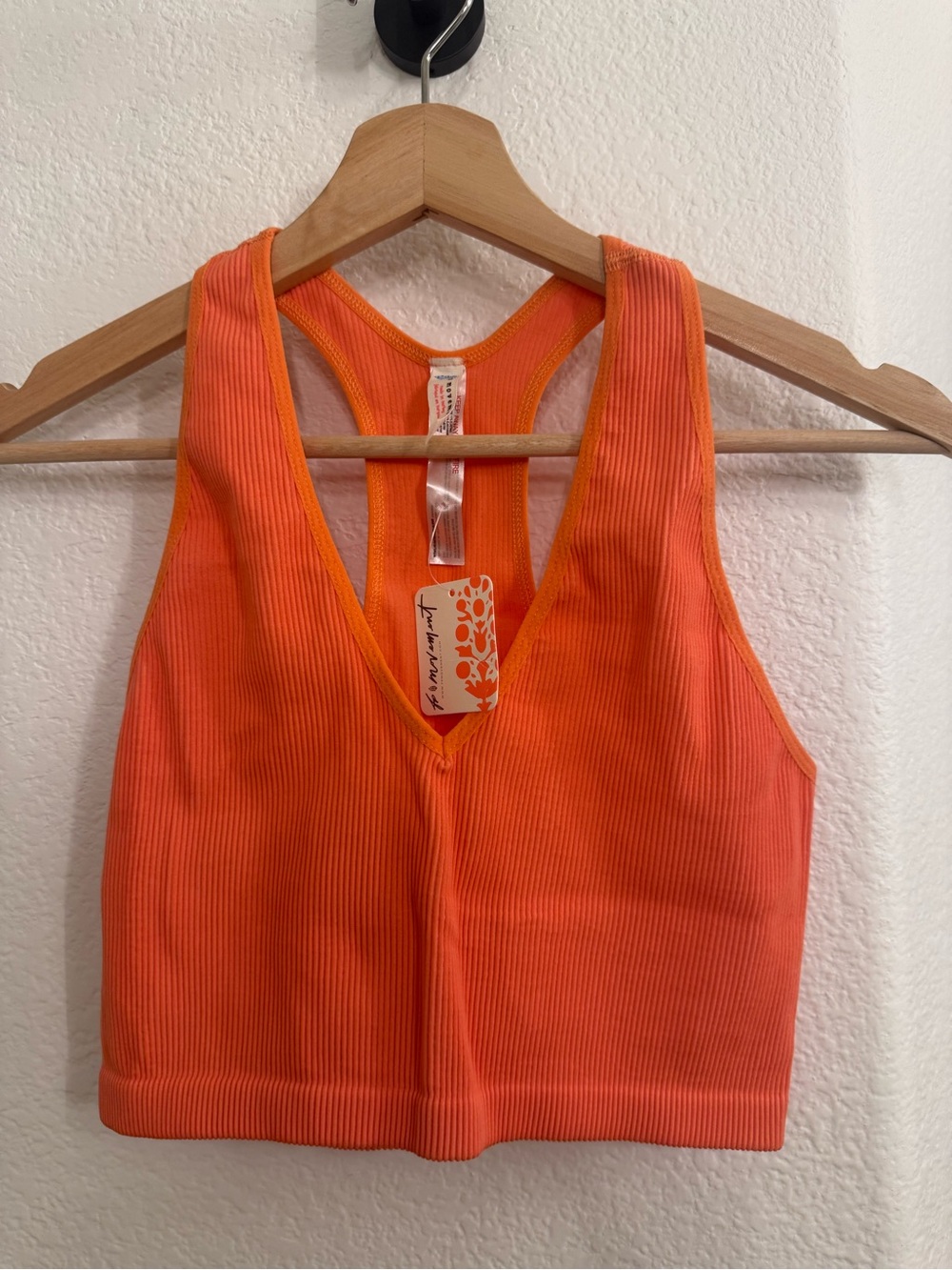 NWT FP MOVEMENT ORANGE RIBBED SPORTS BRA - Size XL